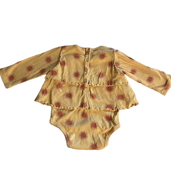 kate quinn sun double ruffle bodysuit - Picture 2 of 5